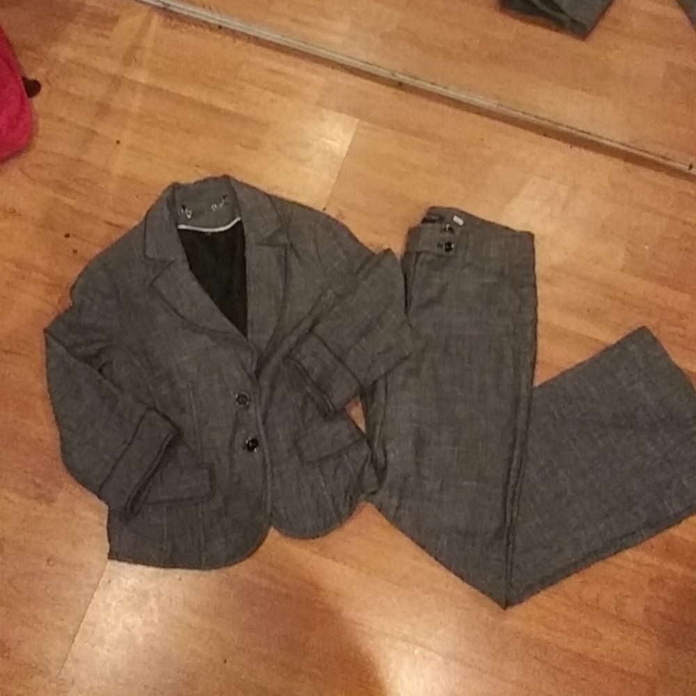 Suit
